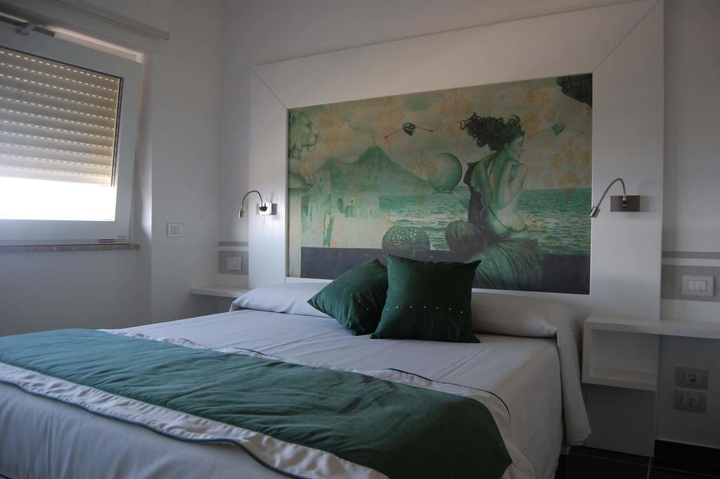La Madegra Seasuite Salerno Habitación foto